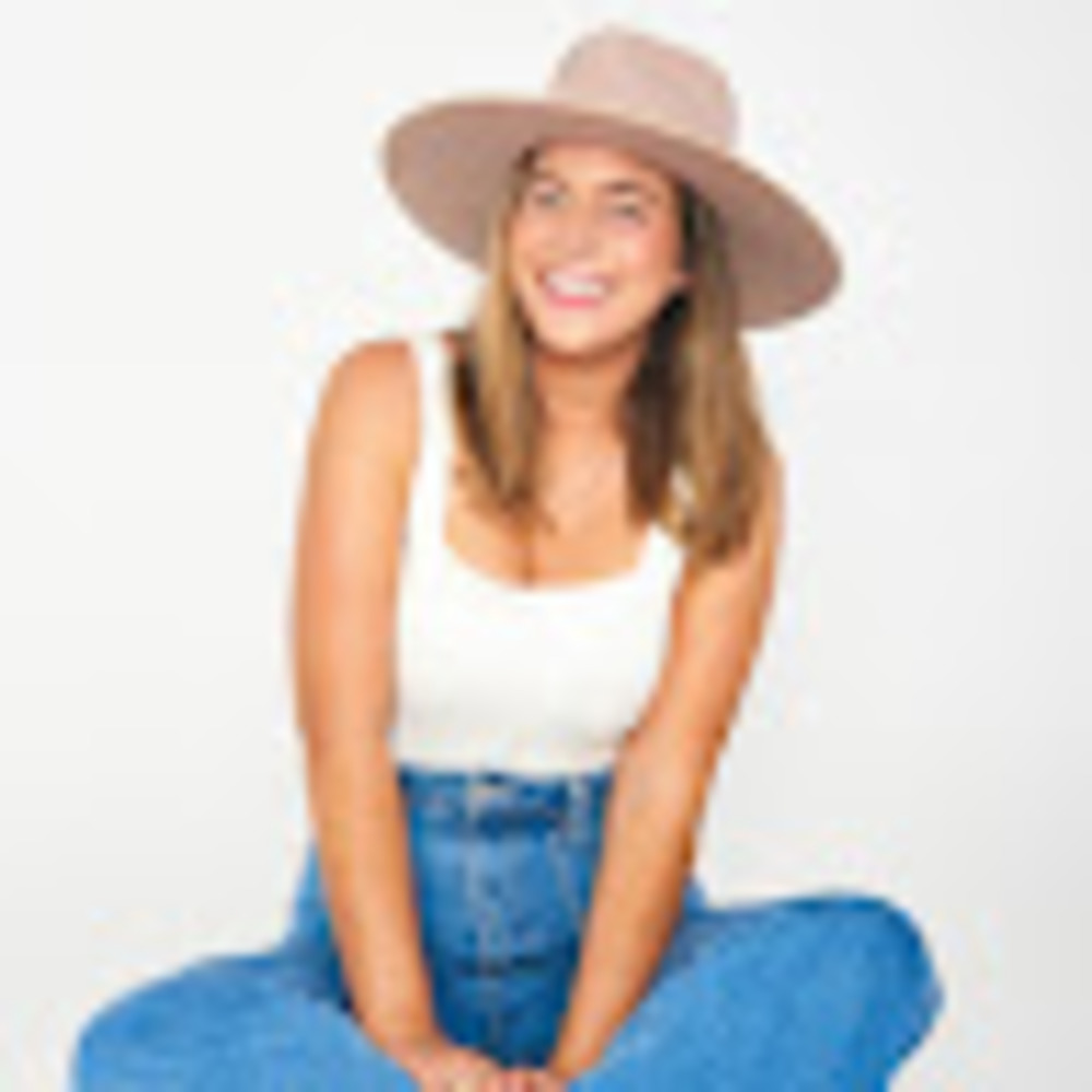 Meet your Posher, Lauren